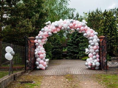 Grand spiral and organic Balloon Entrance Decoration for parties in Duba