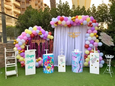 birthday decoration dubai balloon arch and backdrop setup